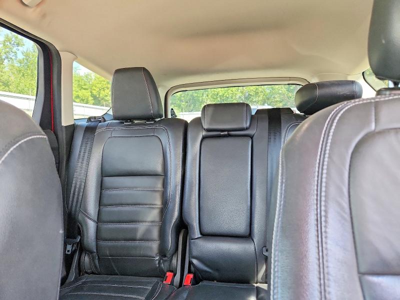 Продажа на аукционе авто 2019 Ford Escape, vin: 1FMCU9J92KUA24228, номер лота: 66217556