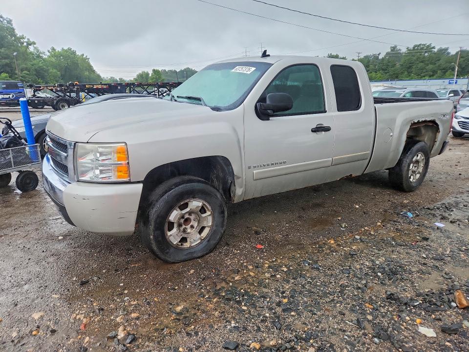 2007 Chevrolet Silverado მანქანა იყიდება აუქციონზე, vin: 2GCEK19C271720059, აუქციონის ნომერი: 63757376