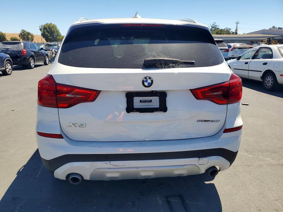 64071556 :رقم المزاد ، 5UXTR7C51KLE98411 vin ، 2019 Bmw X3 مزاد بيع