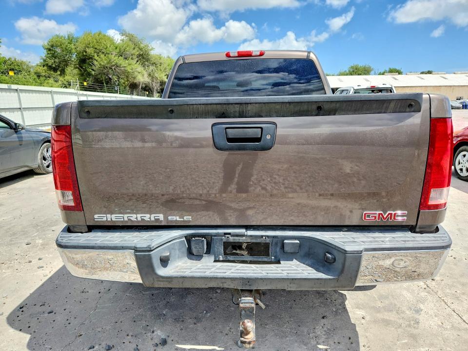 64509376 :رقم المزاد ، 2GTEC13J281308844 vin ، 2008 Gmc Sierra مزاد بيع