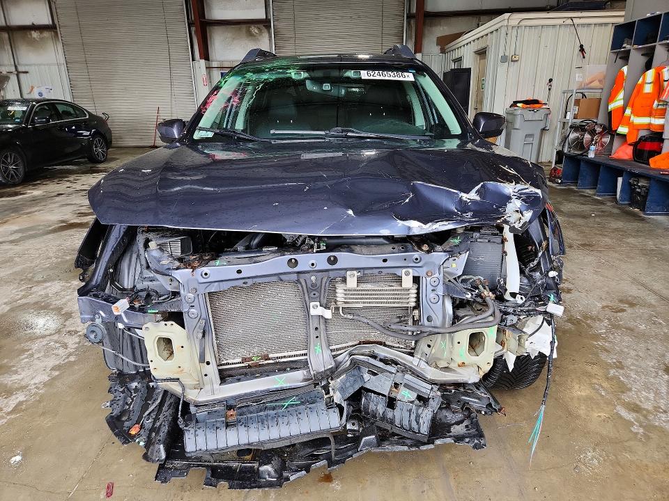 62465386 :رقم المزاد ، 4S4BSENC4H3301511 vin ، 2017 Subaru Outback مزاد بيع