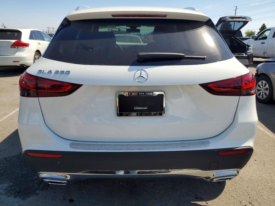 65414456 :رقم المزاد ، W1N4N4GB7NJ366758 vin ، 2022 Mercedes-benz Gla مزاد بيع