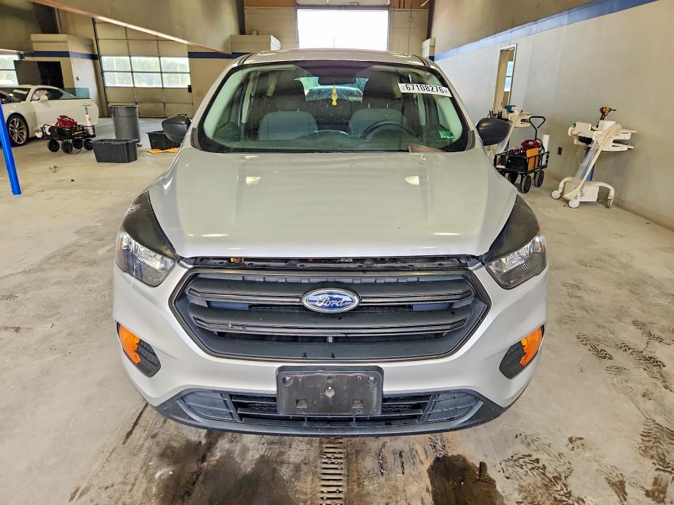 2019 Ford Escape მანქანა იყიდება აუქციონზე, vin: 1FMCU0F75KUC47026, აუქციონის ნომერი: 67108276