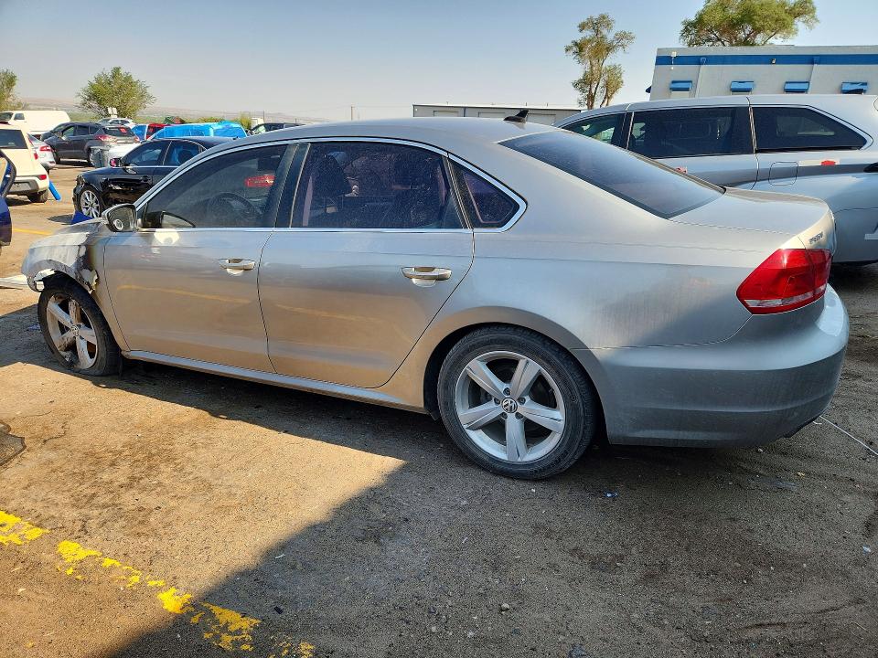 2014 Volkswagen Passat მანქანა იყიდება აუქციონზე, vin: 1VWBT7A33EC089258, აუქციონის ნომერი: 64635156