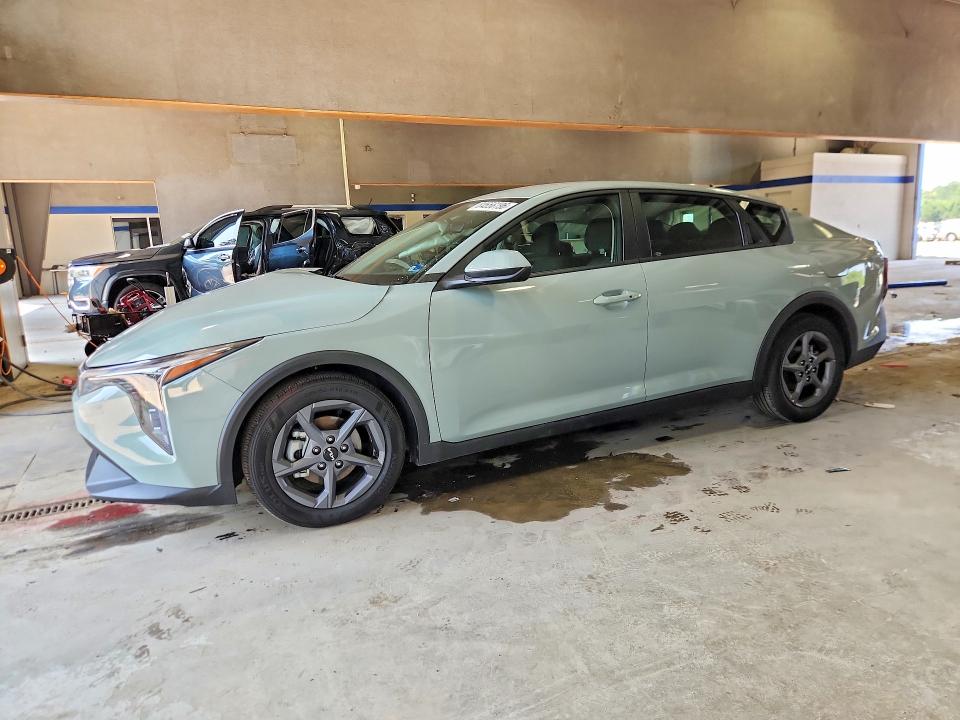Aukcja sprzedaży 2026 Kia K4, vin: 3KPFT4DE3TE252013, numer aukcji: 64556196