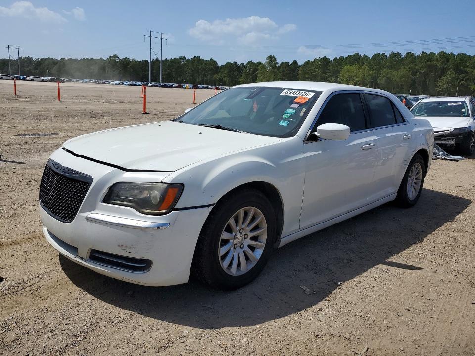 65003026 :رقم المزاد ، 2C3CCAAG8EH244508 vin ، 2014 Chrysler 300 مزاد بيع