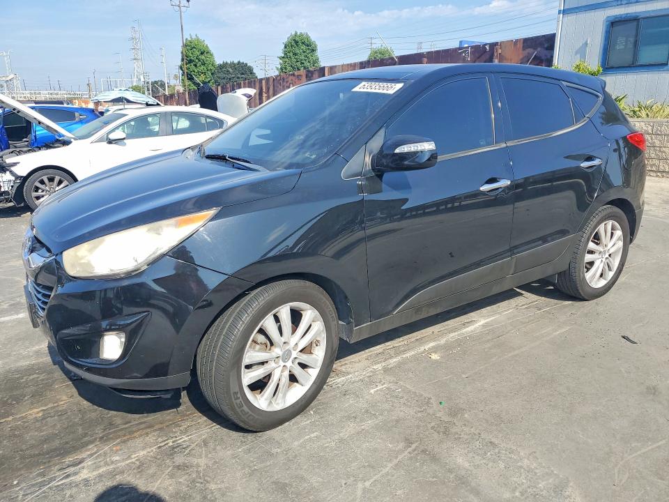 2011 Hyundai Tucson მანქანა იყიდება აუქციონზე, vin: KM8JU3AC9BU282701, აუქციონის ნომერი: 63935666