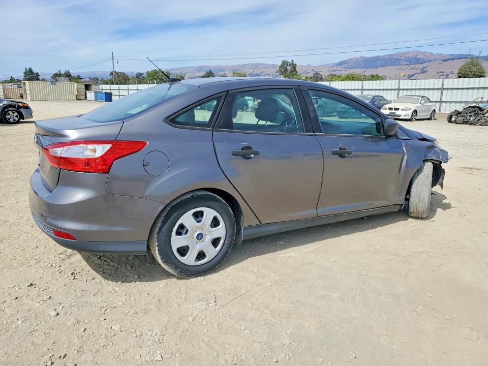 65870106 :رقم المزاد ، 1FADP3E27EL287342 vin ، 2014 Ford Focus مزاد بيع