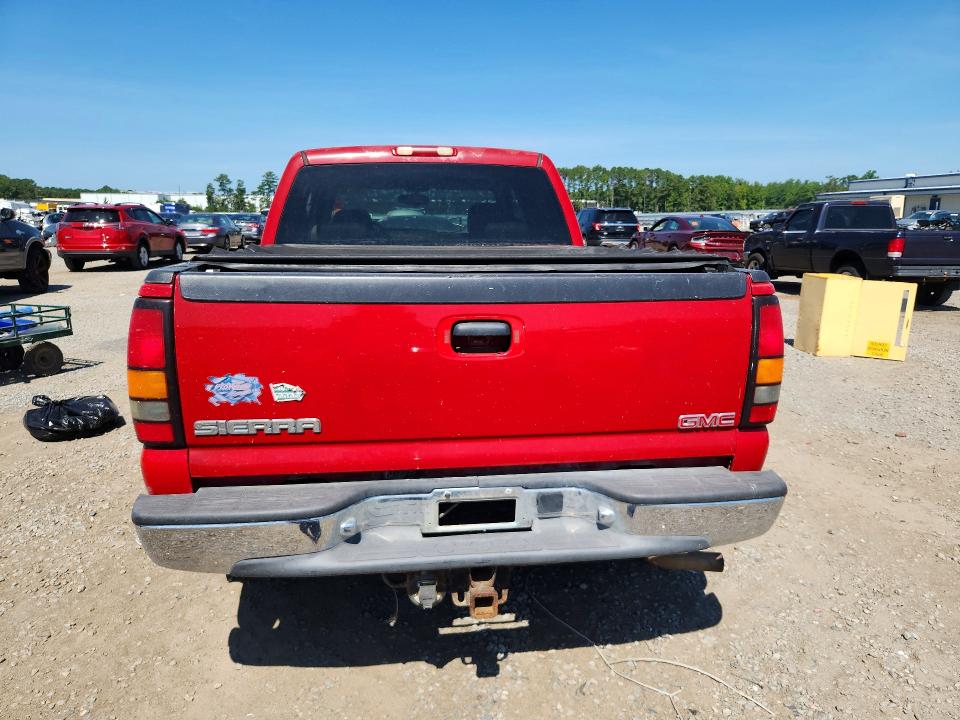 Продажа на аукционе авто 2005 Gmc New Sierra, vin: 2GTEK13T051226207, номер лота: 64679856