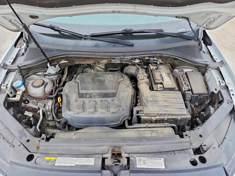 Продаж на аукціоні авто 2018 Volkswagen Tiguan, vin: 3VV0B7AX6JM105611, номер лоту: 63810936