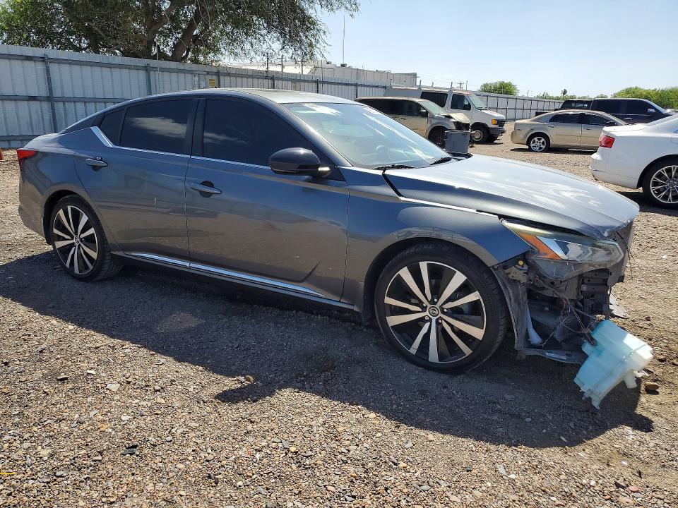 65561106 :رقم المزاد ، 1N4BL4CV6KN312382 vin ، 2019 Nissan Altima مزاد بيع