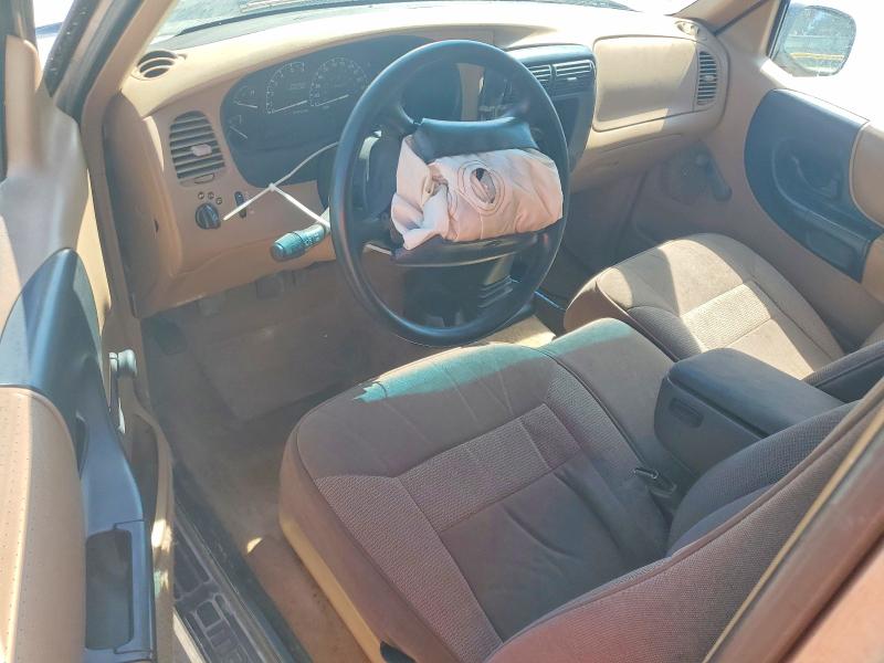 64647646 :رقم المزاد ، 4F4CR16A2TTM04291 vin ، 1996 Mazda B2300 مزاد بيع