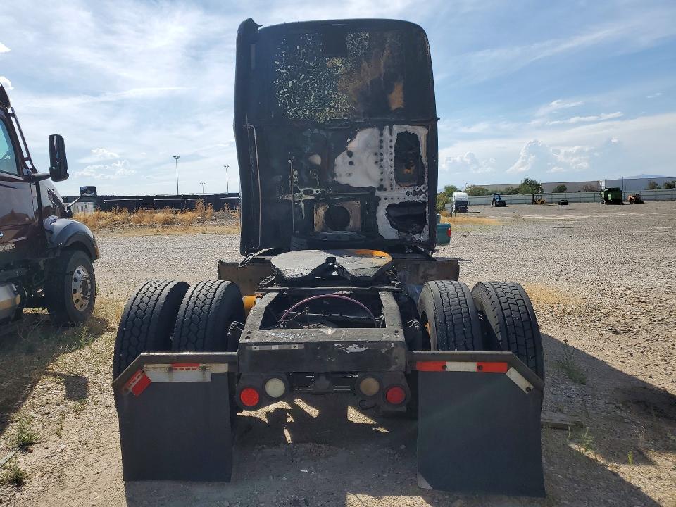 Продажа на аукционе авто 2011 Peterbilt 387, vin: 1XP7D49X2BD763187, номер лота: 64310246
