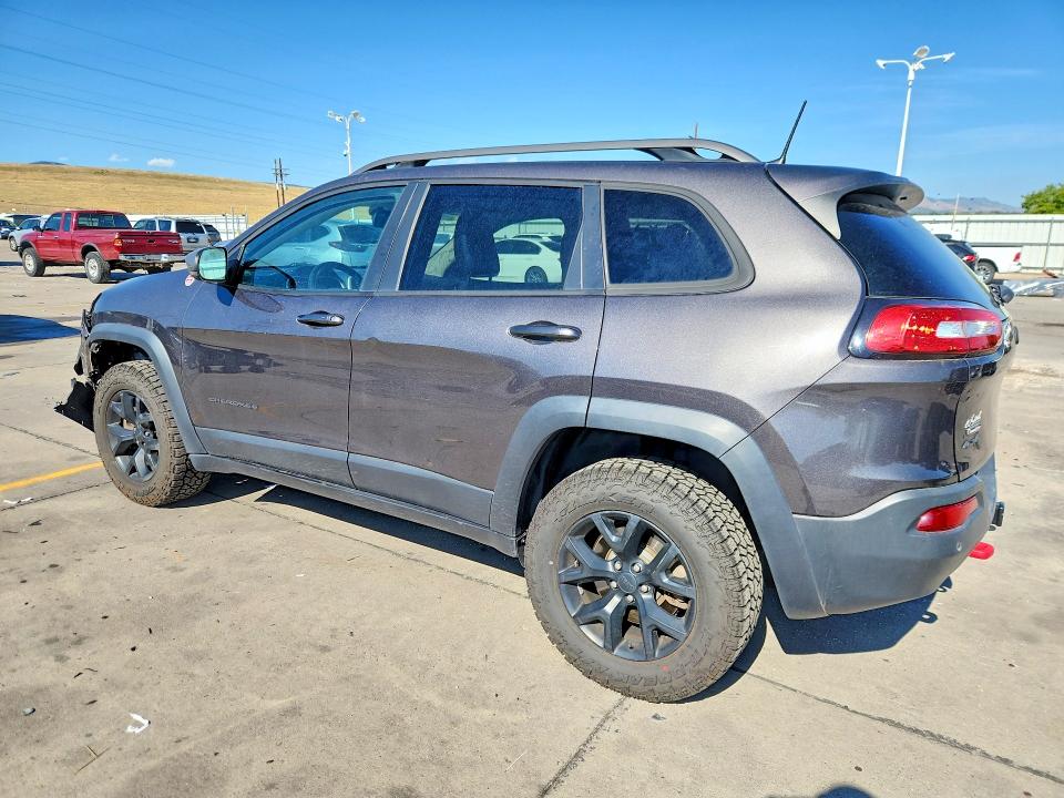 66620146 :رقم المزاد ، 1C4PJMBX5JD599081 vin ، 2018 Jeep Cherokee مزاد بيع