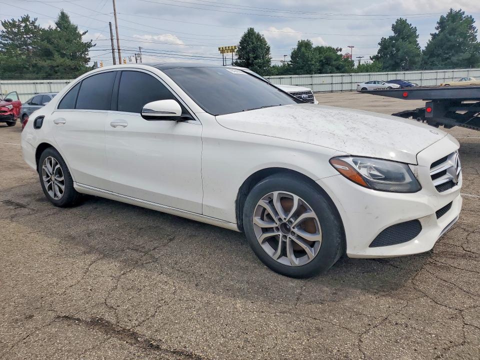 2016 Mercedes-benz C მანქანა იყიდება აუქციონზე, vin: WDDWF4KB6GR134098, აუქციონის ნომერი: 64946296