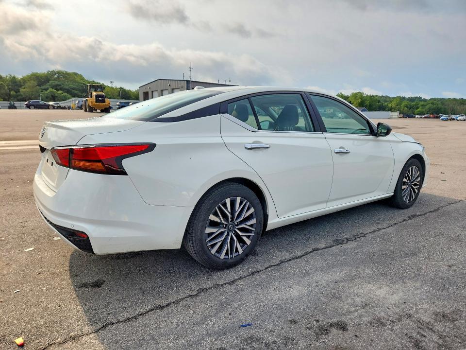 2025 Nissan Altima მანქანა იყიდება აუქციონზე, vin: 1N4BL4DVXSN363043, აუქციონის ნომერი: 64754336