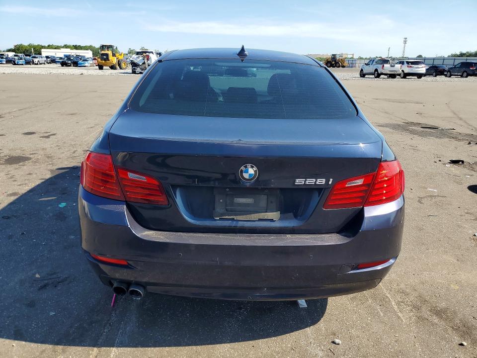 65365126 :رقم المزاد ، WBA5A5C57GD528545 vin ، 2016 Bmw 528 مزاد بيع