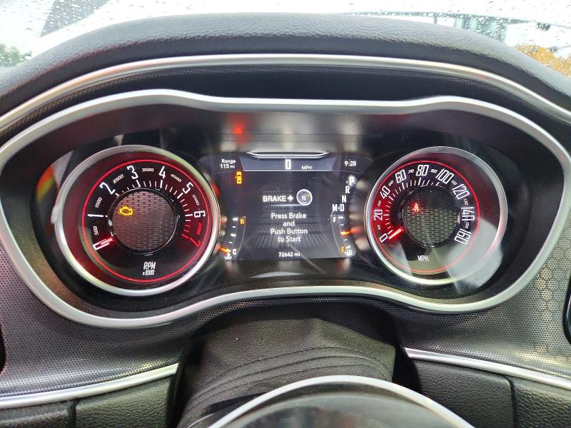 63325586 :رقم المزاد ، 2C3CDZGG9JH322873 vin ، 2018 Dodge Challenger مزاد بيع