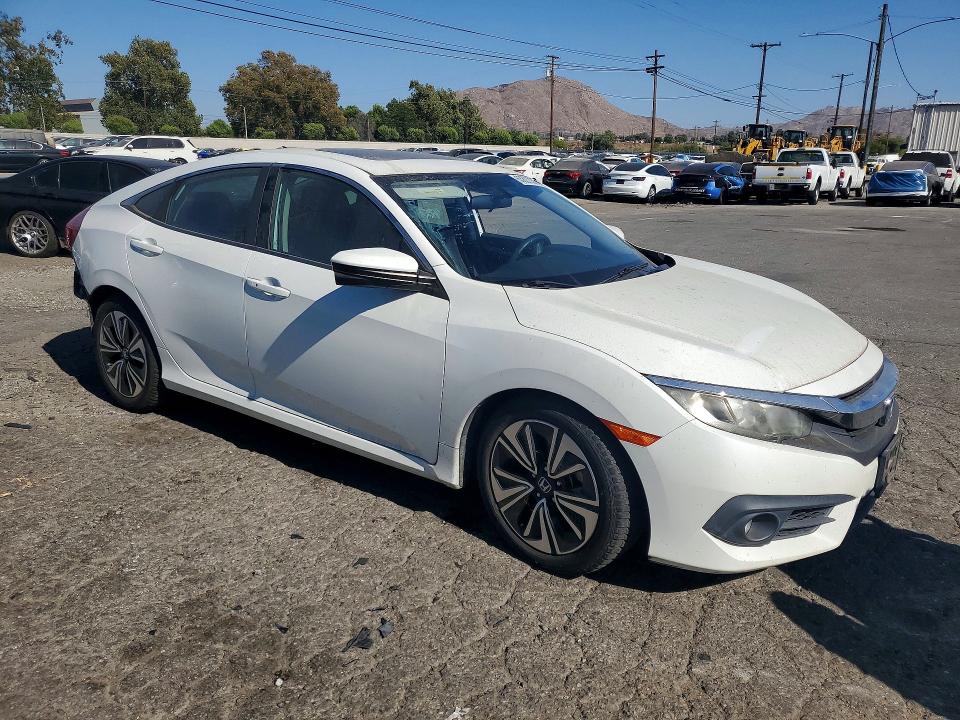 Aukcja sprzedaży 2016 Honda Civic, vin: 2HGFC1F36GH639273, numer aukcji: 63807336