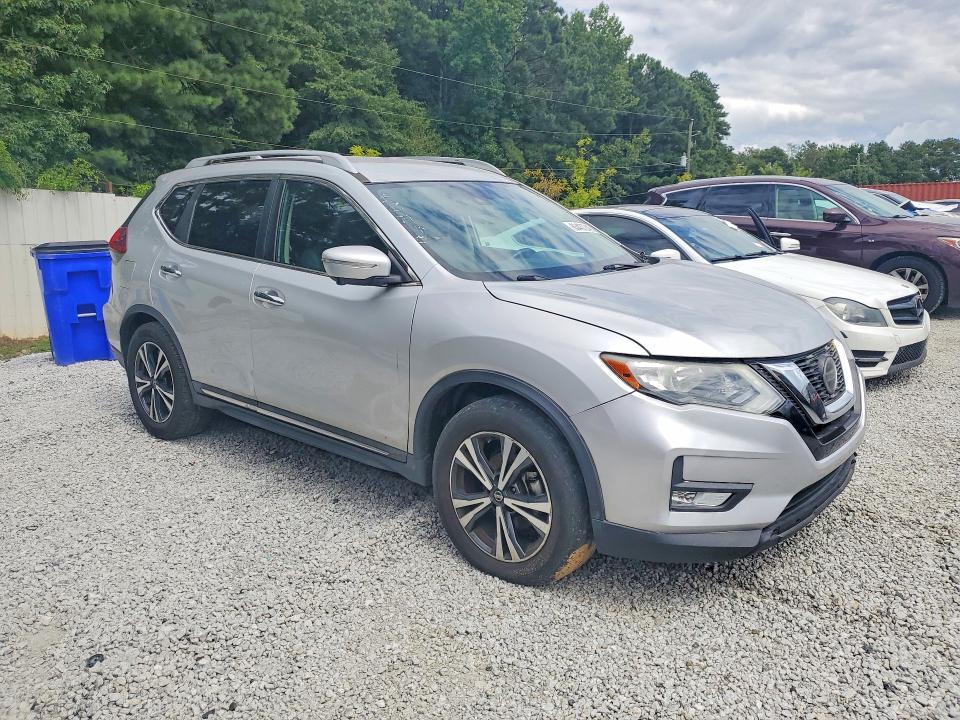 2018 Nissan Rogue მანქანა იყიდება აუქციონზე, vin: 5N1AT2MT4JC740965, აუქციონის ნომერი: 63437246
