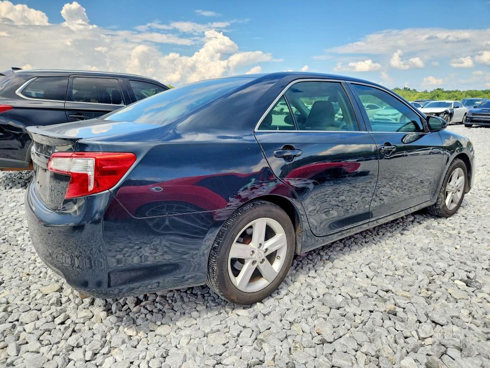 2014 Toyota Camry მანქანა იყიდება აუქციონზე, vin: 4T1BF1FK1EU739301, აუქციონის ნომერი: 63841906