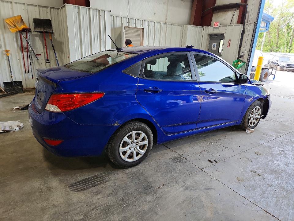 64741546 :رقم المزاد ، KMHCT4AE2CU202580 vin ، 2012 Hyundai Accent مزاد بيع