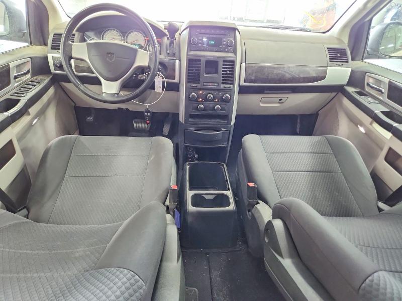 64422386 :رقم المزاد ، 2D4RN5D15AR405435 vin ، 2010 Dodge Grand Caravan مزاد بيع