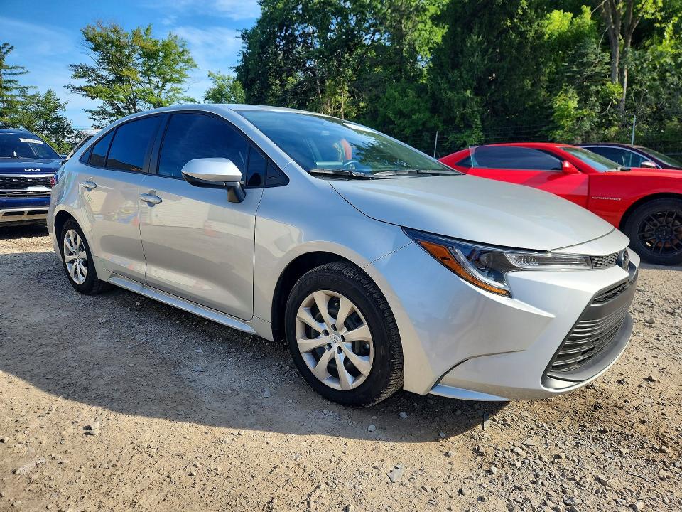 Auction sale of the 2026 Toyota Corolla, vin: 5YFB4MDE5TP417957, lot number: 65676106