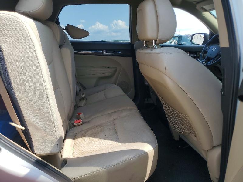 Продаж на аукціоні авто 2011 Kia Sorento, vin: 5XYKT3A15BG068252, номер лоту: 64092446