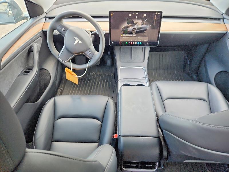 60560806 :رقم المزاد ، 7SAYGDEE1SA355497 vin ، 2025 Tesla Model Y مزاد بيع