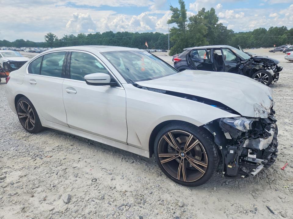 2024 Bmw 330i მანქანა იყიდება აუქციონზე, vin: 3MW69FF00R8E24644, აუქციონის ნომერი: 63001716