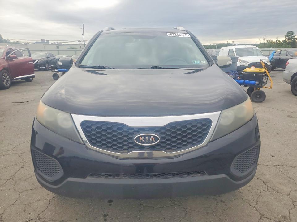 2011 Kia Sorento მანქანა იყიდება აუქციონზე, vin: 5XYKT4A2XBG158625, აუქციონის ნომერი: 63388666