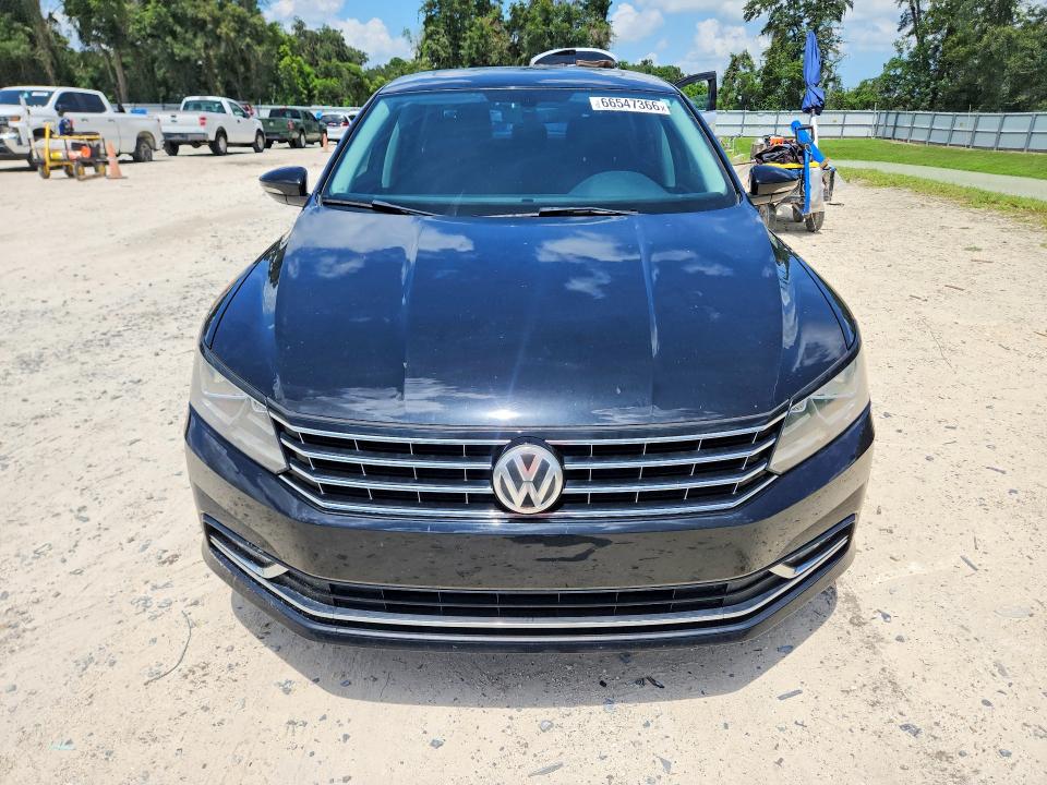 66547366 :رقم المزاد ، 1VWBT7A31GC065270 vin ، 2016 Volkswagen Passat مزاد بيع