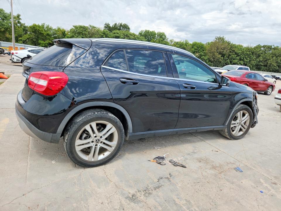 64399216 :رقم المزاد ، WDCTG4GB3KU013810 vin ، 2019 Mercedes-benz Gla مزاد بيع