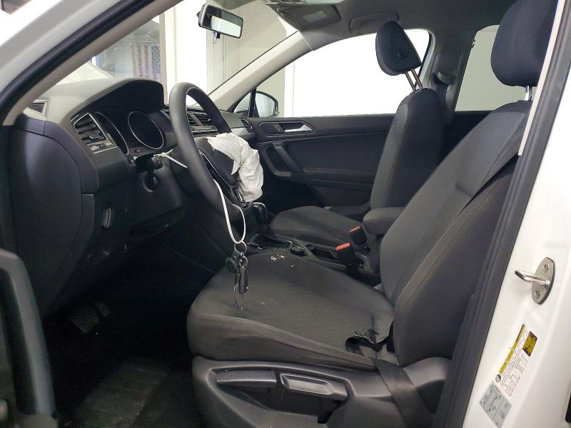 2019 Volkswagen Tiguan მანქანა იყიდება აუქციონზე, vin: 3VV0B7AX9KM044921, აუქციონის ნომერი: 64841826