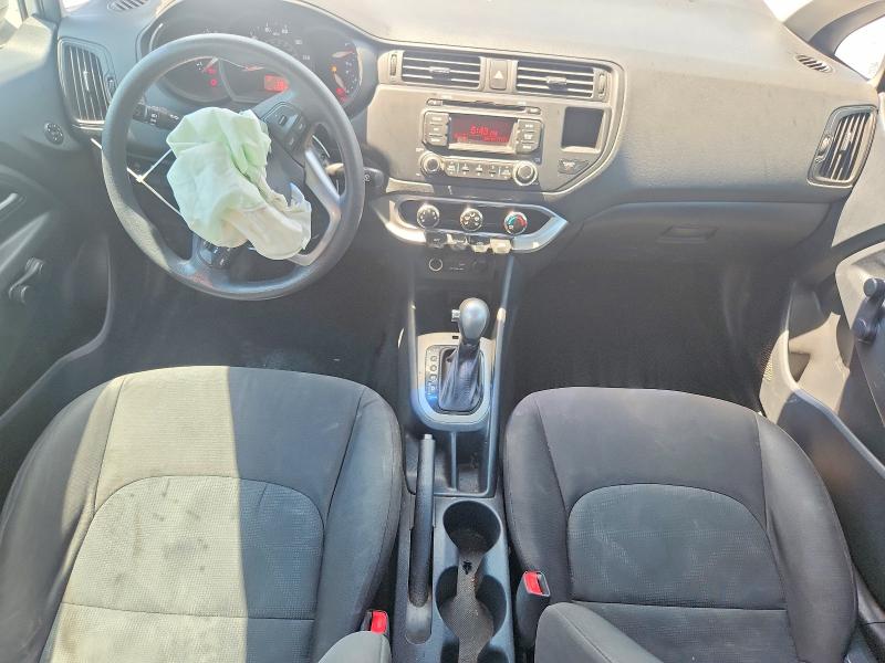 67064006 :رقم المزاد ، KNADM4A38F6515322 vin ، 2015 Kia Rio مزاد بيع
