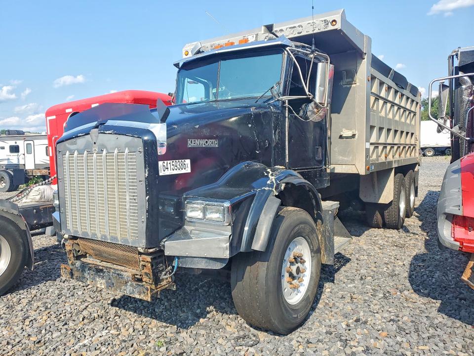1999 Kenworth Construction მანქანა იყიდება აუქციონზე, vin: 1NKDXUEX0XJ827302, აუქციონის ნომერი: 64159386