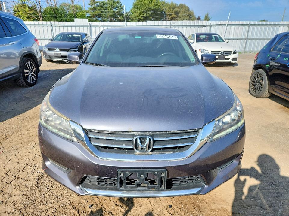 Продажа на аукционе авто 2013 Honda Accord, vin: 1HGCR2F9XDA811312, номер лота: 66045306