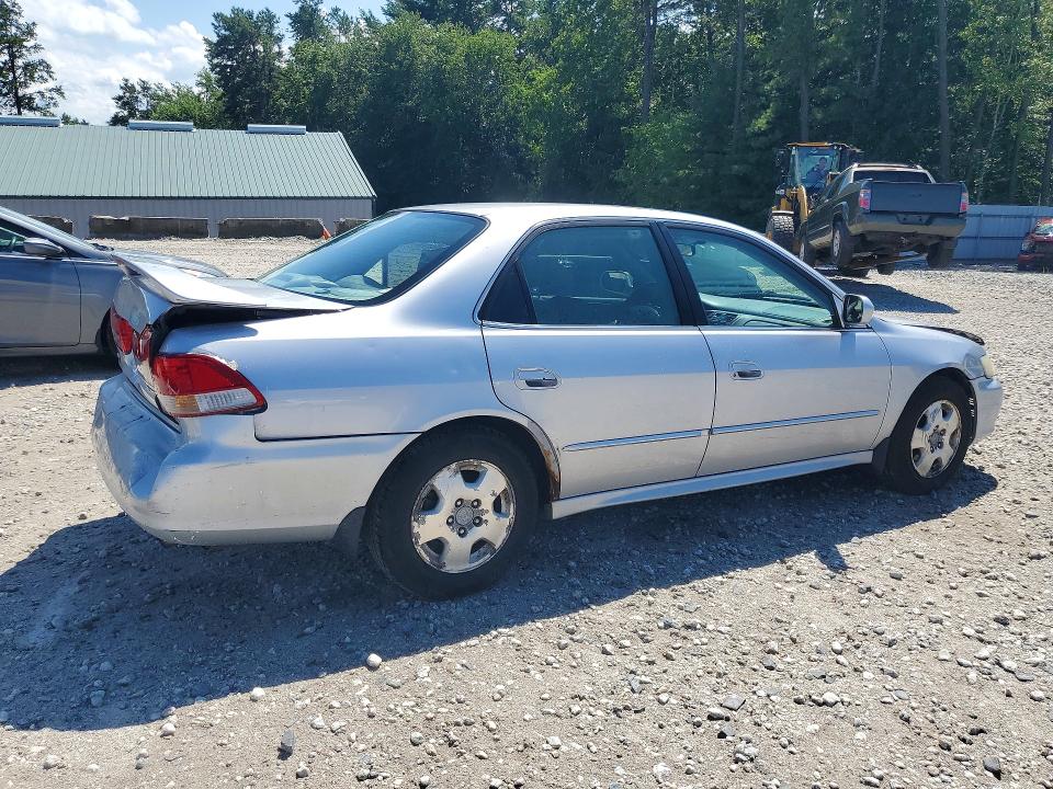 63491566 :رقم المزاد ، 1HGCG16552A036296 vin ، 2002 Honda Accord مزاد بيع