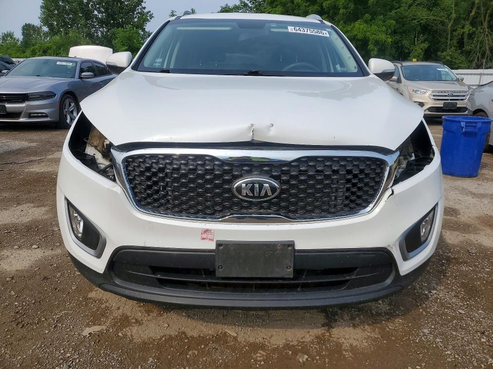64375586 :رقم المزاد ، 5XYPG4A3XJG380714 vin ، 2018 Kia Sorento مزاد بيع