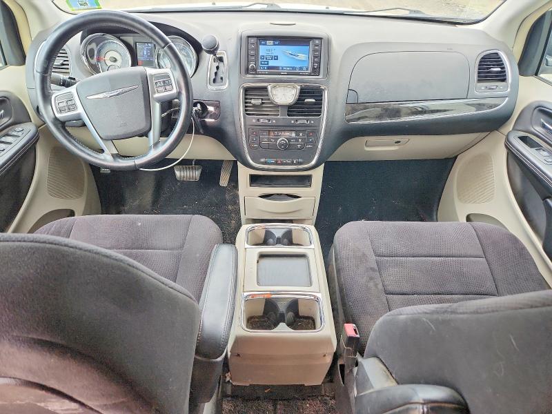 2011 Chrysler Town & Country მანქანა იყიდება აუქციონზე, vin: 2A4RR5DG9BR763574, აუქციონის ნომერი: 64503966