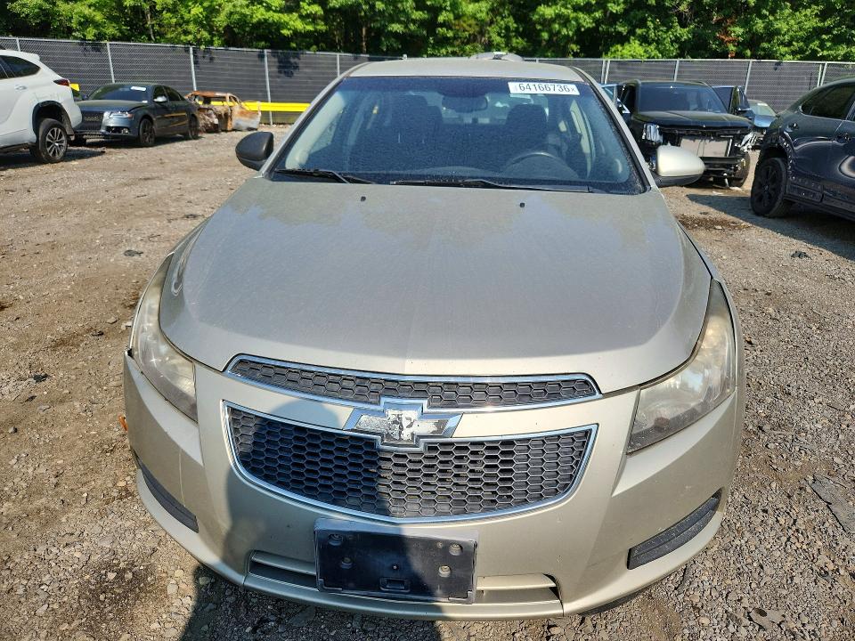 64166736 :رقم المزاد ، 1G1PC5SB9E7443059 vin ، 2014 Chevrolet Cruze مزاد بيع