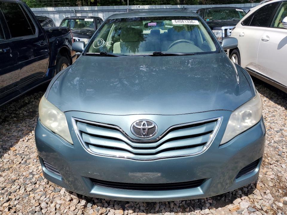 64081336 :رقم المزاد ، 4T1BF3EK8BU684130 vin ، 2011 Toyota Camry مزاد بيع