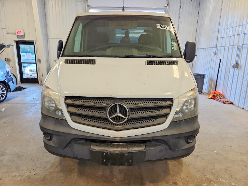 2016 Mercedes-benz Sprinter მანქანა იყიდება აუქციონზე, vin: WD3PE7DD1GP341523, აუქციონის ნომერი: 66575726