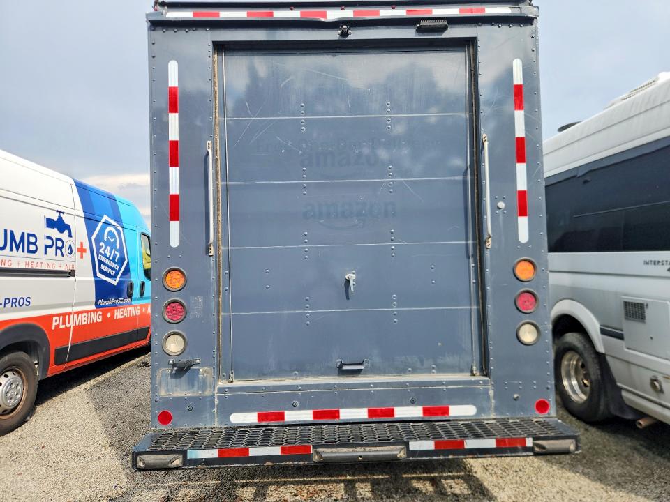 61498196 :رقم المزاد ، 1FDDF6P85MKA17848 vin ، 2021 Ford Transit مزاد بيع