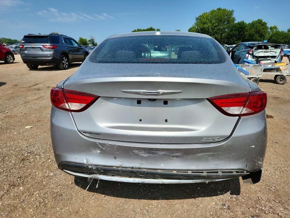 64654796 :رقم المزاد ، 1C3CCCABXFN599480 vin ، 2015 Chrysler 200 مزاد بيع