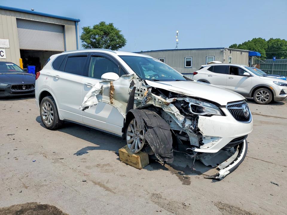 Продажа на аукционе авто 2020 Buick Envision, vin: LRBFXCSA1LD122116, номер лота: 64621796