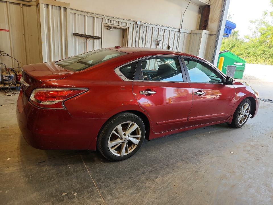 Продажа на аукционе авто 2015 Nissan Altima, vin: 1N4AL3AP3FC464373, номер лота: 63263536
