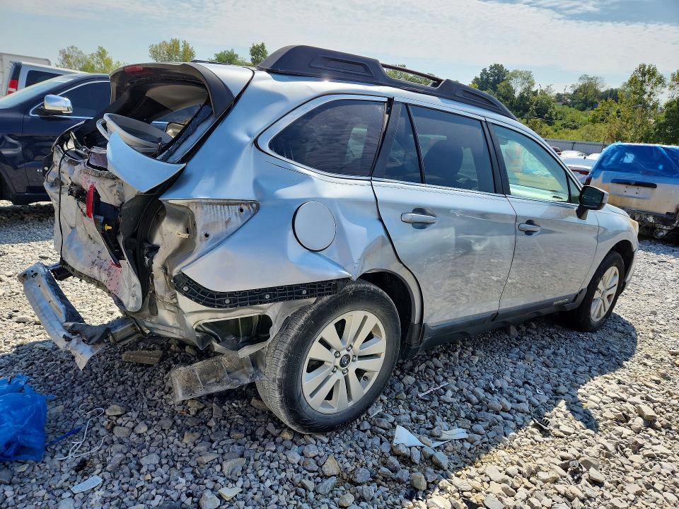 2015 Subaru Outback მანქანა იყიდება აუქციონზე, vin: 4S4BSACC0F3337754, აუქციონის ნომერი: 67103466
