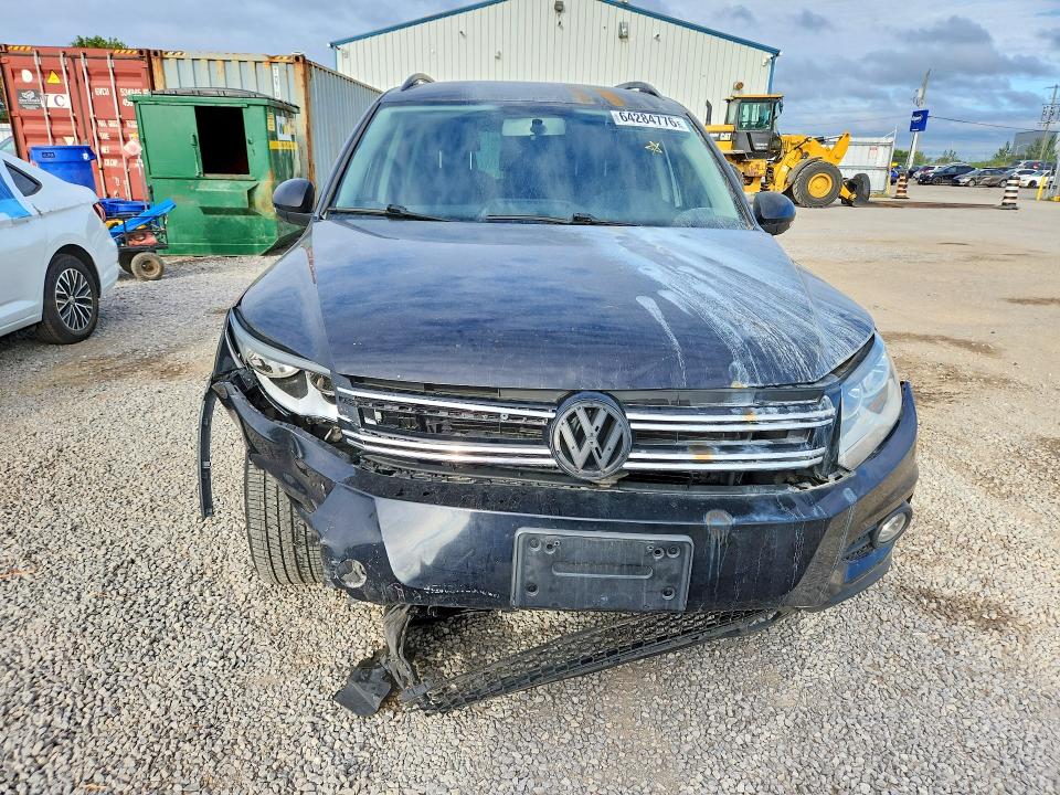 2015 Volkswagen Tiguan მანქანა იყიდება აუქციონზე, vin: WVGJV7AX3FW592487, აუქციონის ნომერი: 64284776
